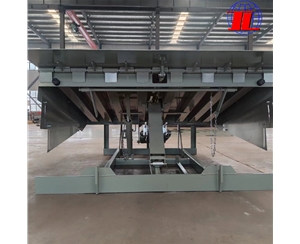 吉林月台登车桥